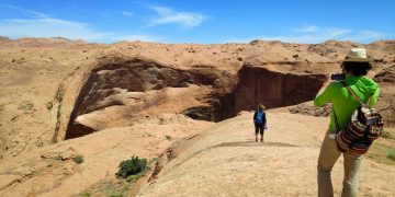 Escalante and Zion National Parks. Треккинг в не-туристических частях парков